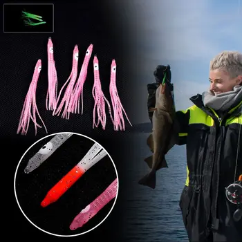 30pcs 3 Culori Înot Artificial Luminos Pescuit Calmar Fusta Atrage apă Sărată Caracatiță Momeala coada lunga